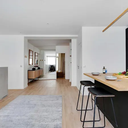 Spacious - 2br- 6p - Grandes-carrieres