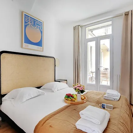 Spacious - 2br- 6p - Grandes-carrieres 파리